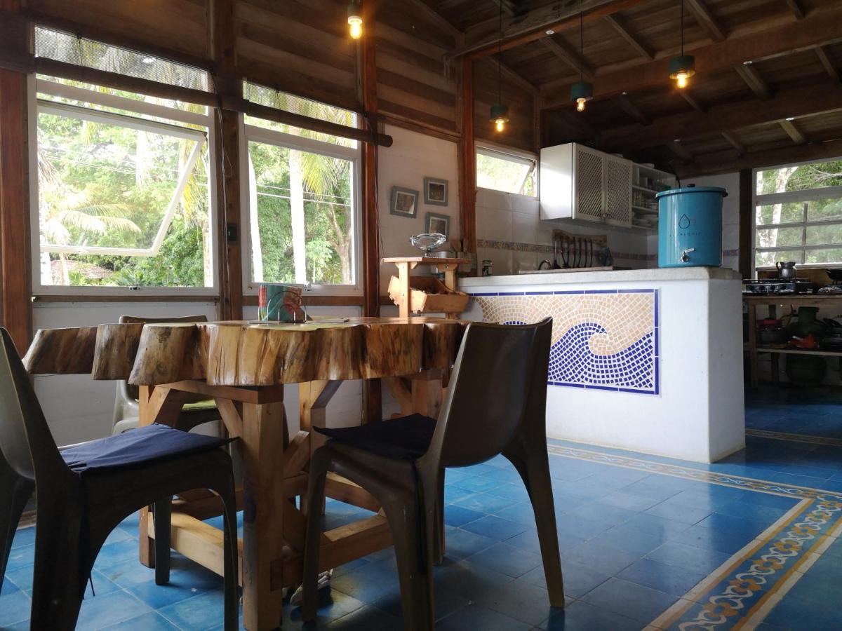 Cafe Del Mar Sapzurro Bed & Breakfast Bagian luar foto